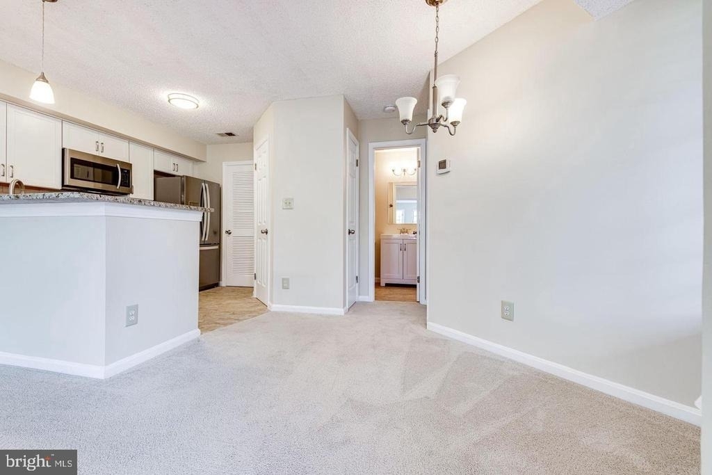 6039 Curtier Drive - Photo 15