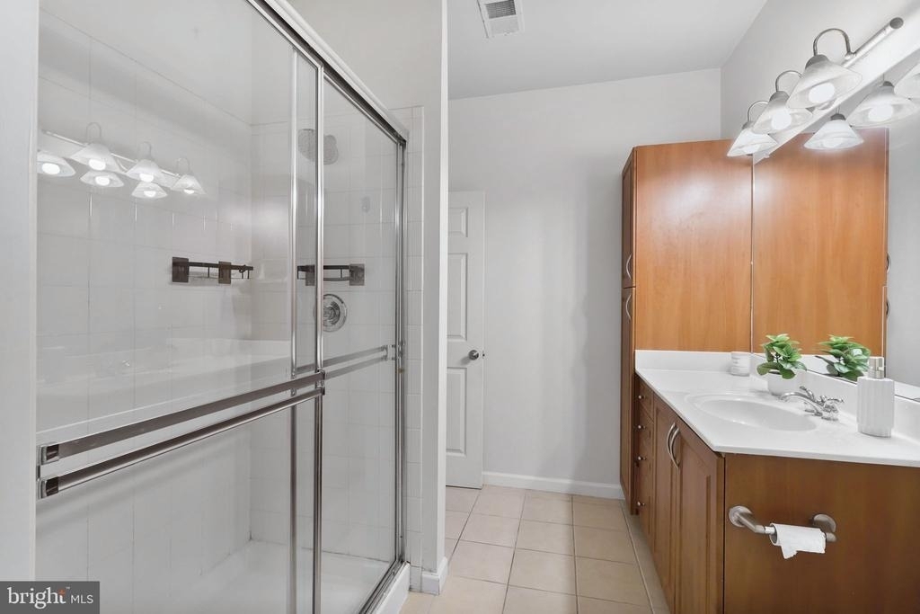 12925 Centre Park Circle - Photo 13