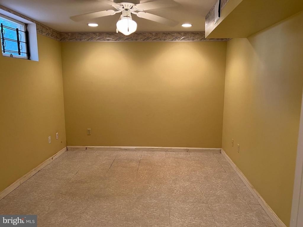12205 Parkstream Terrace - Photo 29