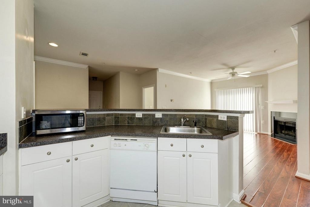 11371 Aristotle Drive - Photo 7