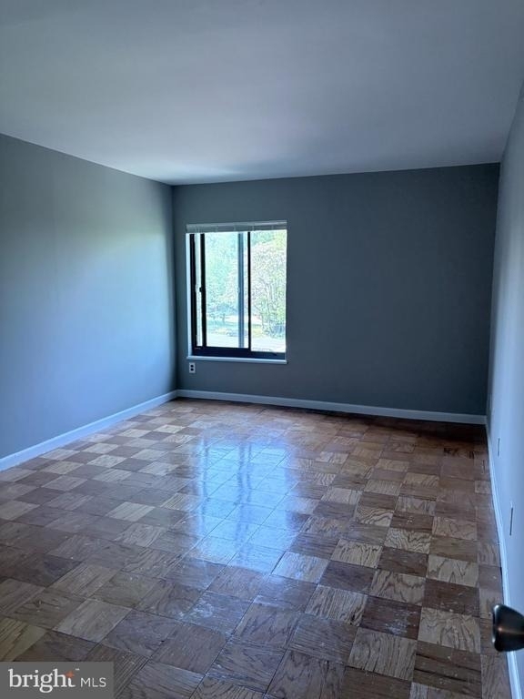6001 Arlington Boulevard - Photo 3