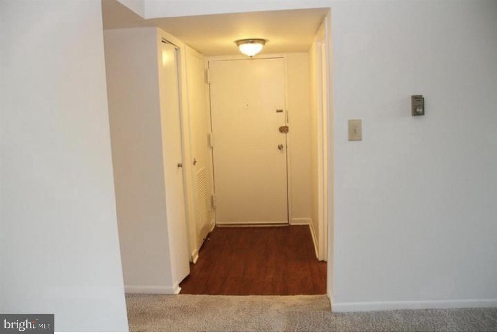 1441 Northgate Square - Photo 1