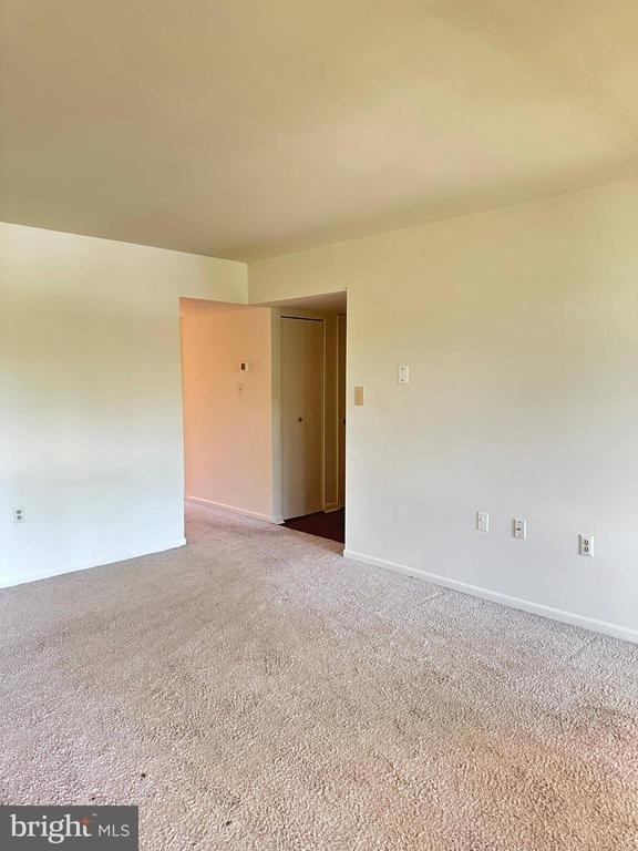 1441 Northgate Square - Photo 9