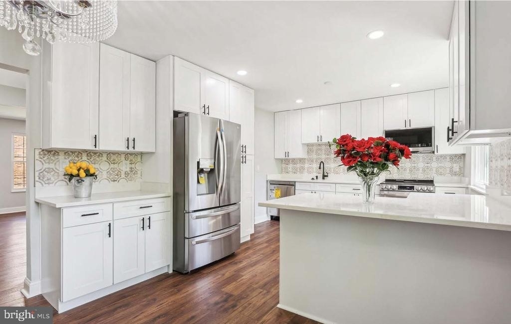 7081 Leewood Forest Drive - Photo 1