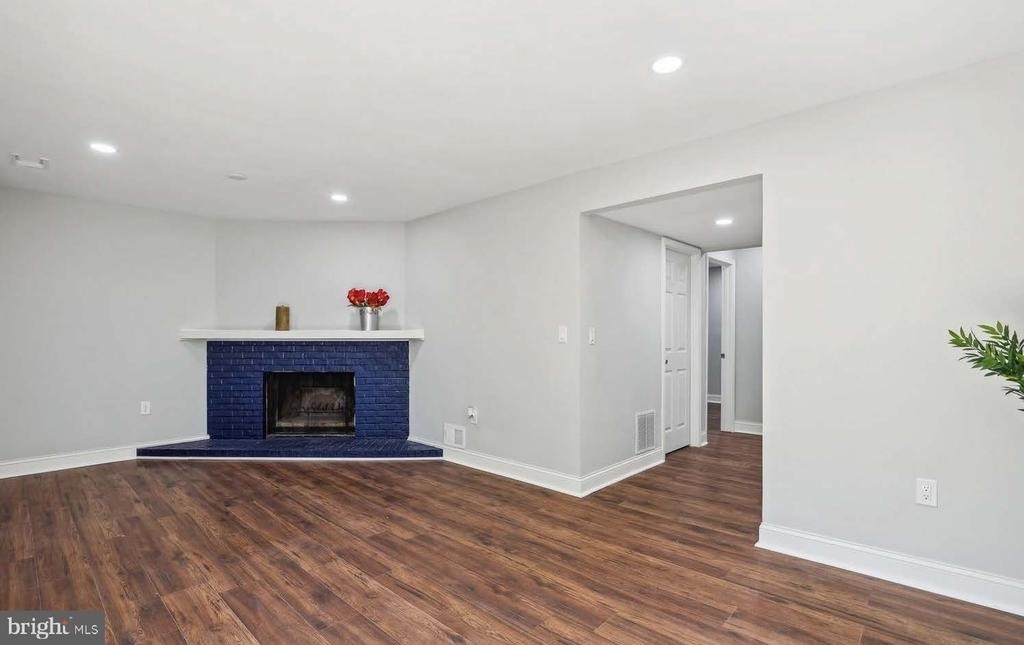 7081 Leewood Forest Drive - Photo 14
