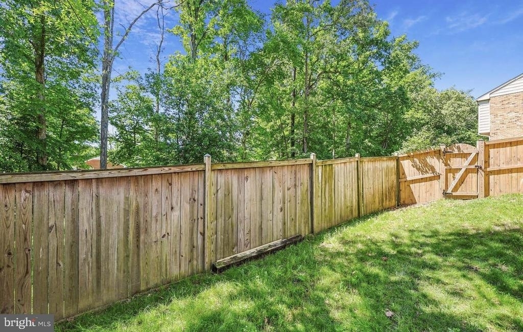 7081 Leewood Forest Drive - Photo 17