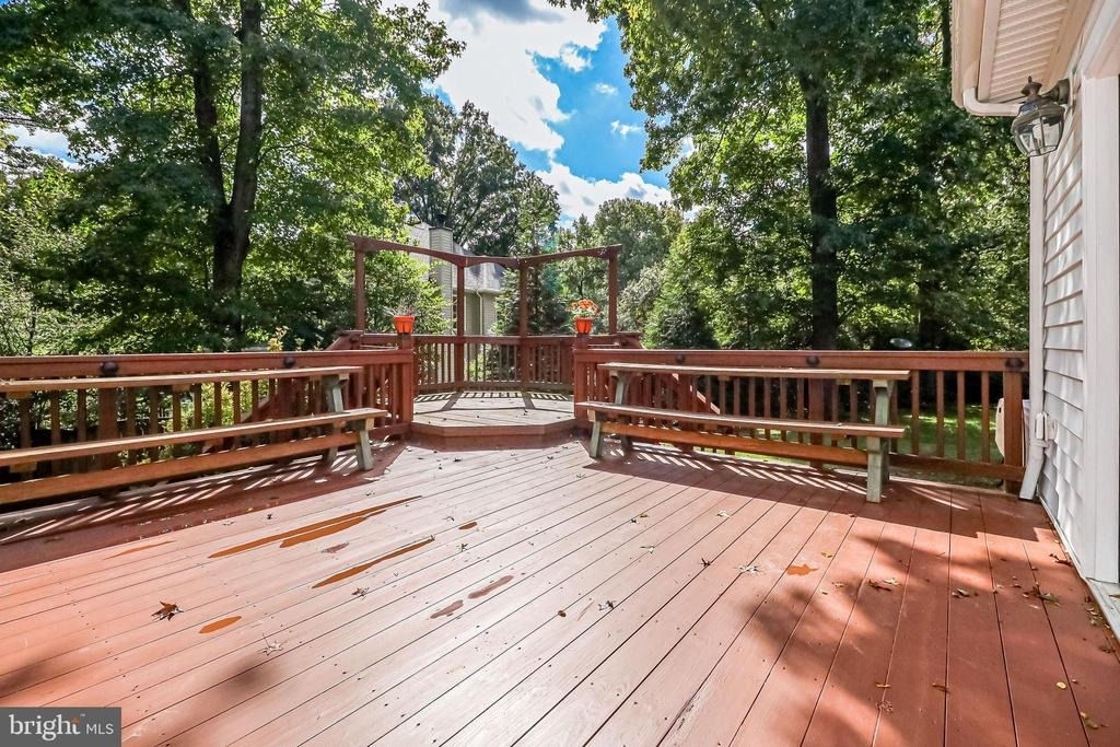 8113 Carlyle Place - Photo 28