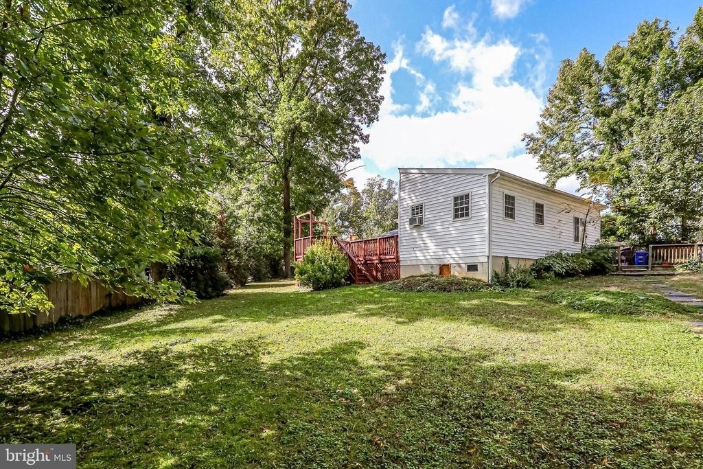 8113 Carlyle Place - Photo 33