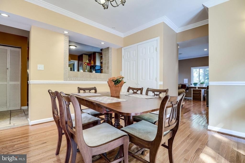 8113 Carlyle Place - Photo 17