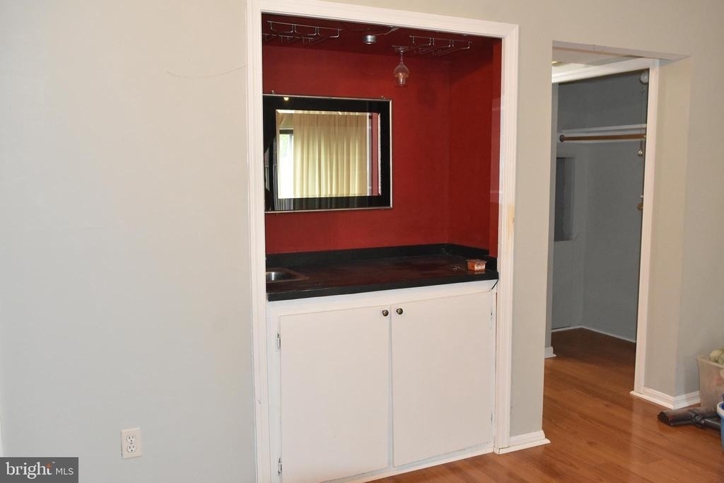 4557 King Edward Court - Photo 25