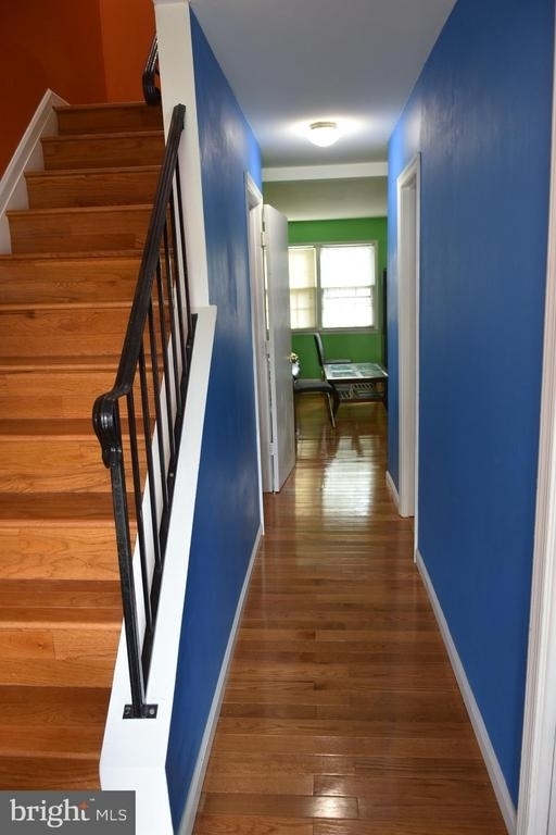 4557 King Edward Court - Photo 4