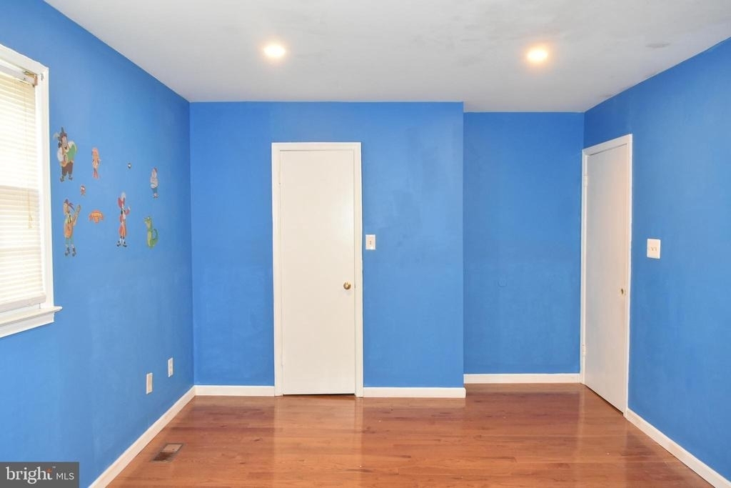 4557 King Edward Court - Photo 30