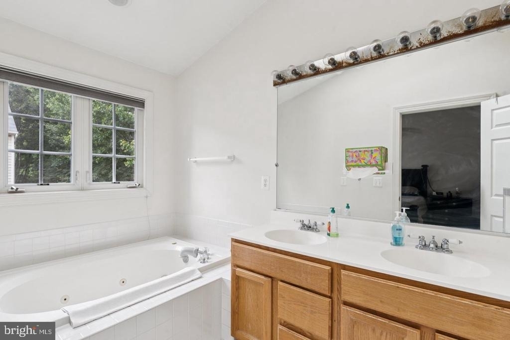 4322 Thomas Brigade Lane - Photo 16