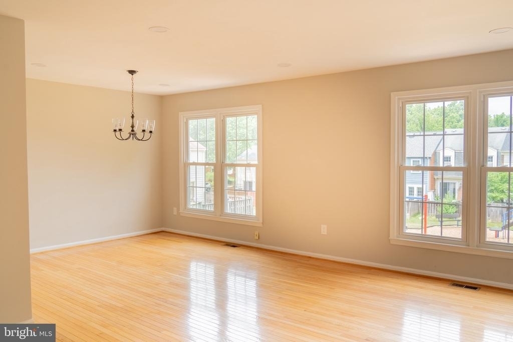3970 Bradwater Street - Photo 6