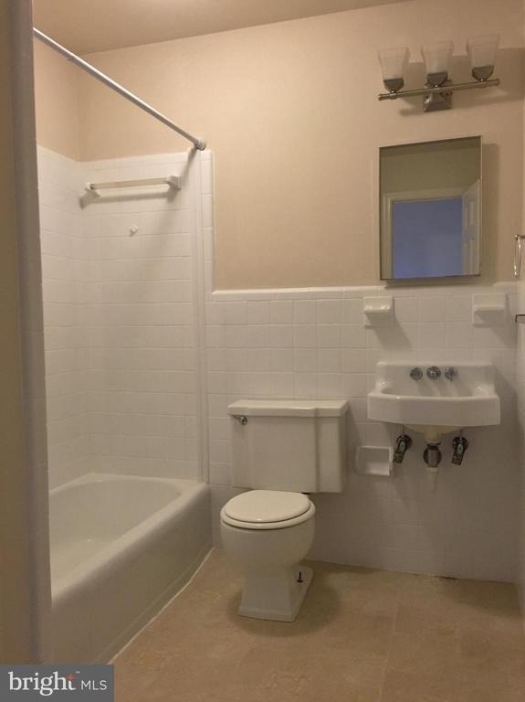 1204 William Street - Photo 11