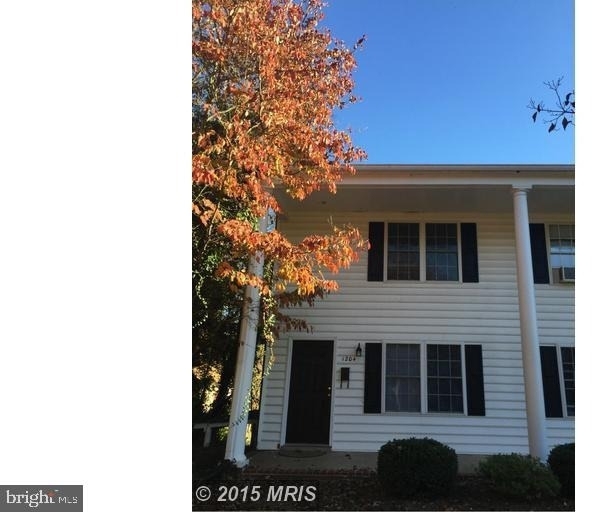 1204 William Street - Photo 1