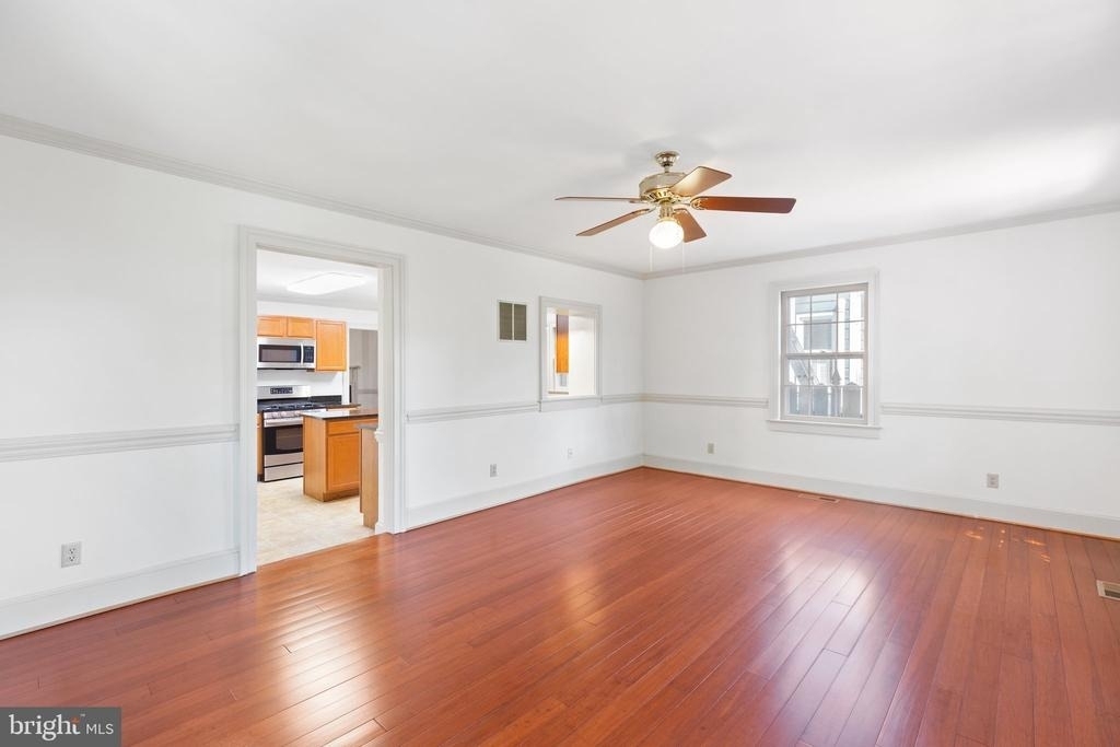 1307 Caroline Street - Photo 18
