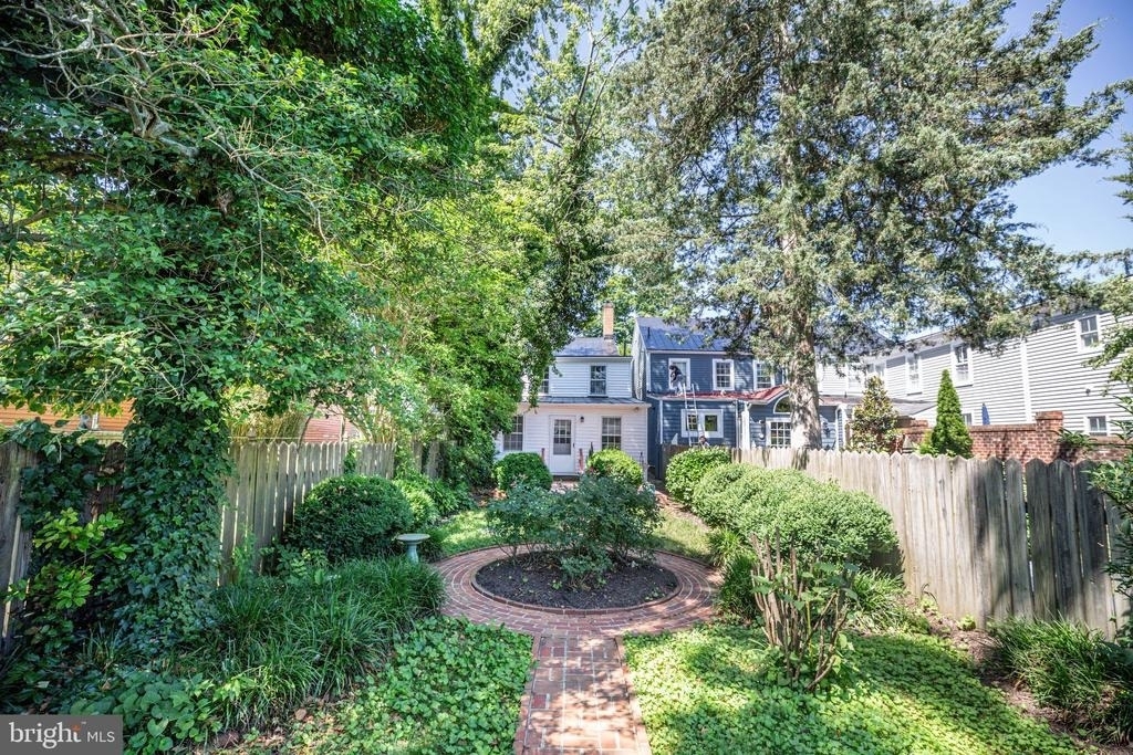 1307 Caroline Street - Photo 33