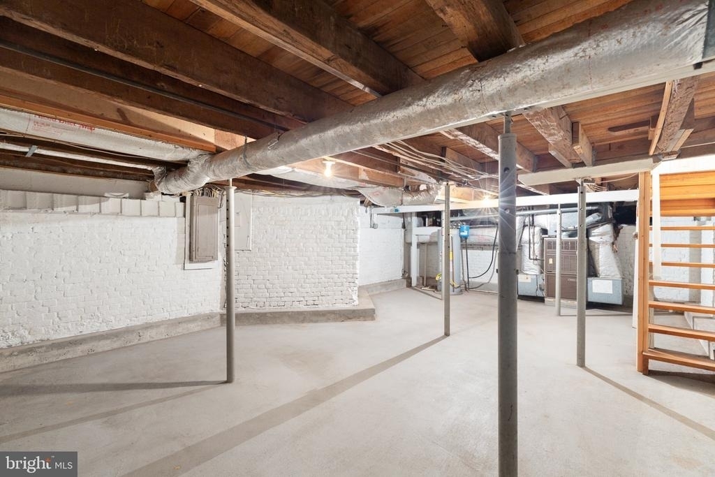 1307 Caroline Street - Photo 28