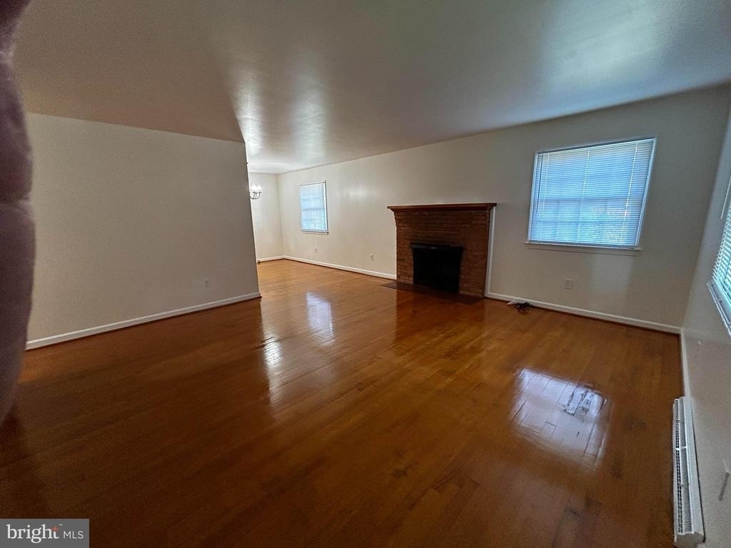 525 Azalea Street - Photo 3