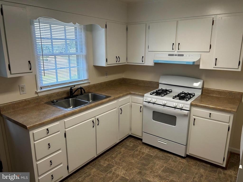 525 Azalea Street - Photo 7