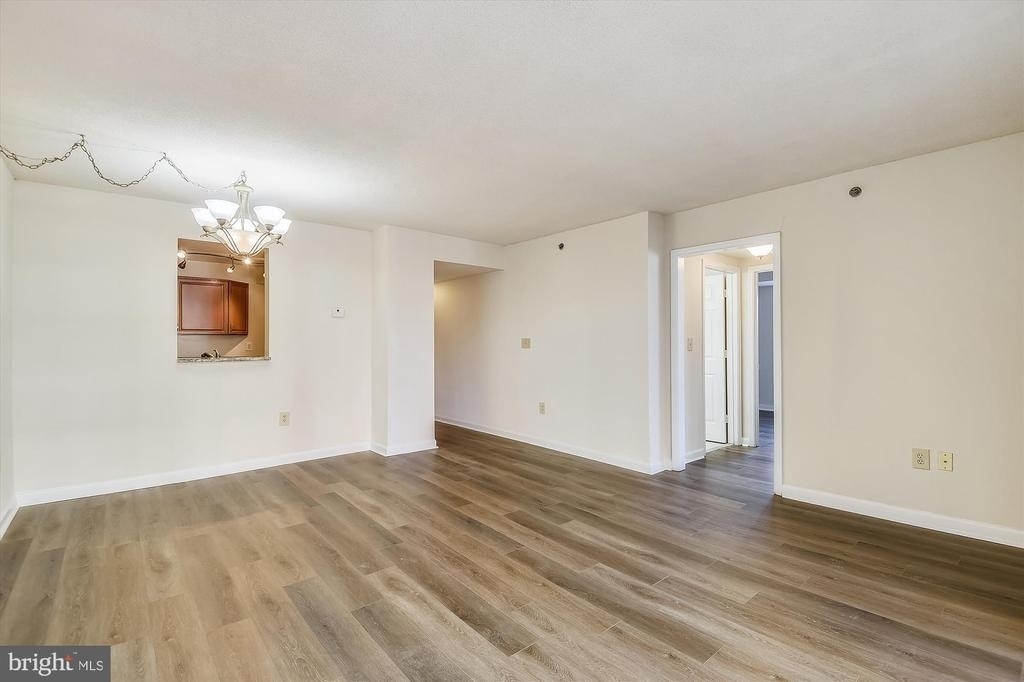 610 N West Street - Photo 5