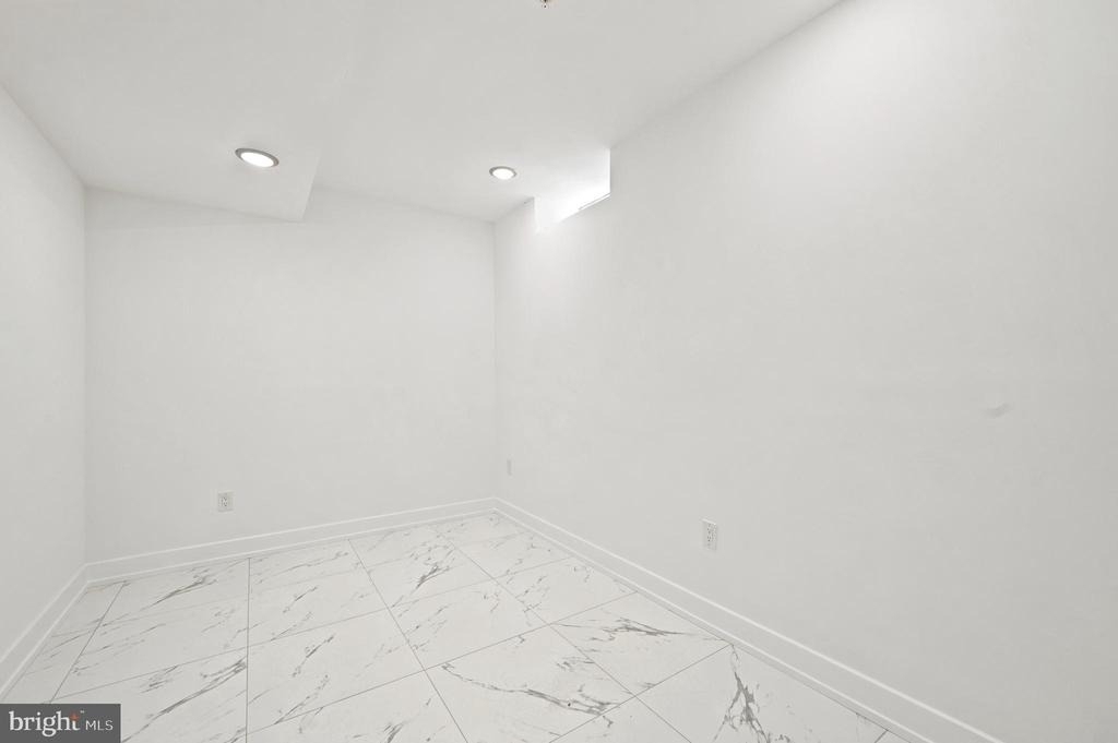 1514 S 22nd Street - Photo 17