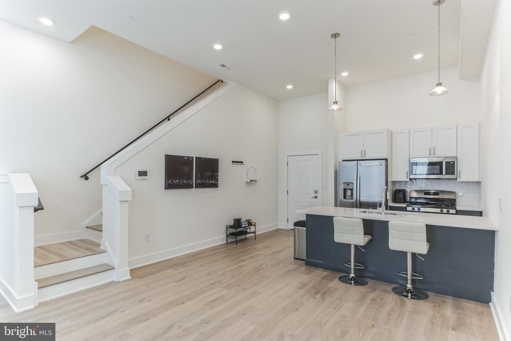 1115 N American Street - Photo 0
