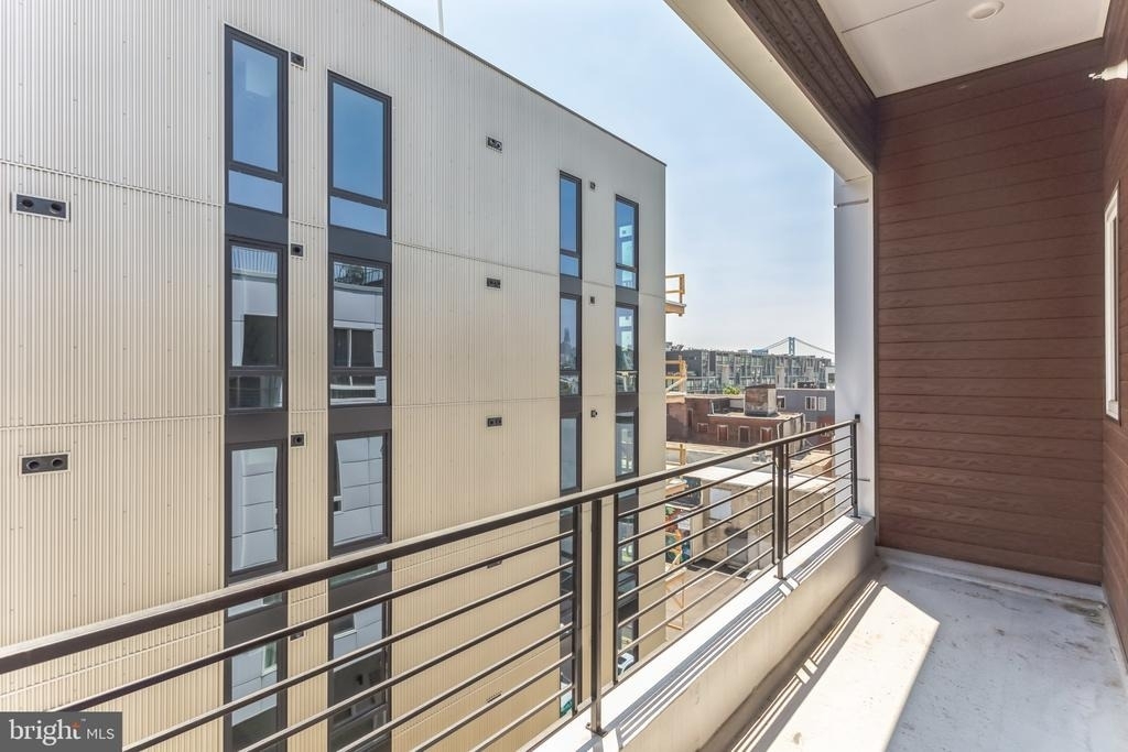1115 N American Street - Photo 10