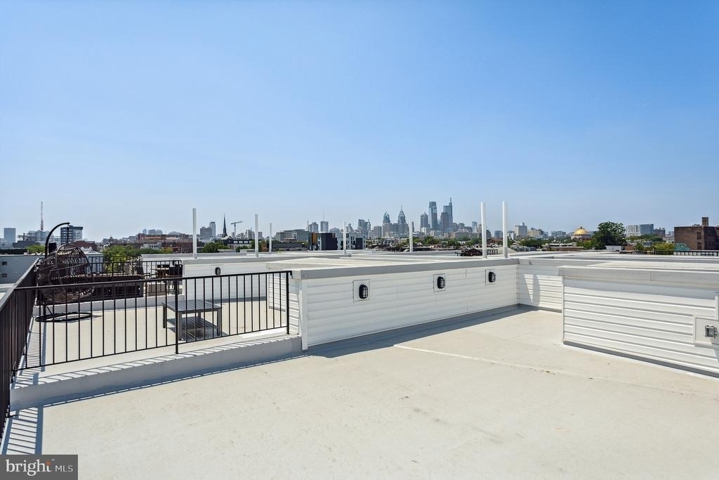 1115 N American Street - Photo 15