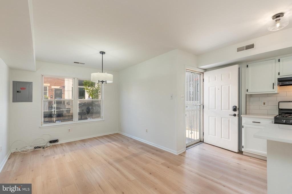 1330 N Hancock Street - Photo 17