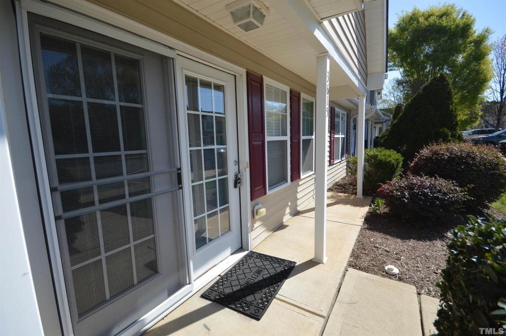 3615 Bison Hill Lane - Photo 4