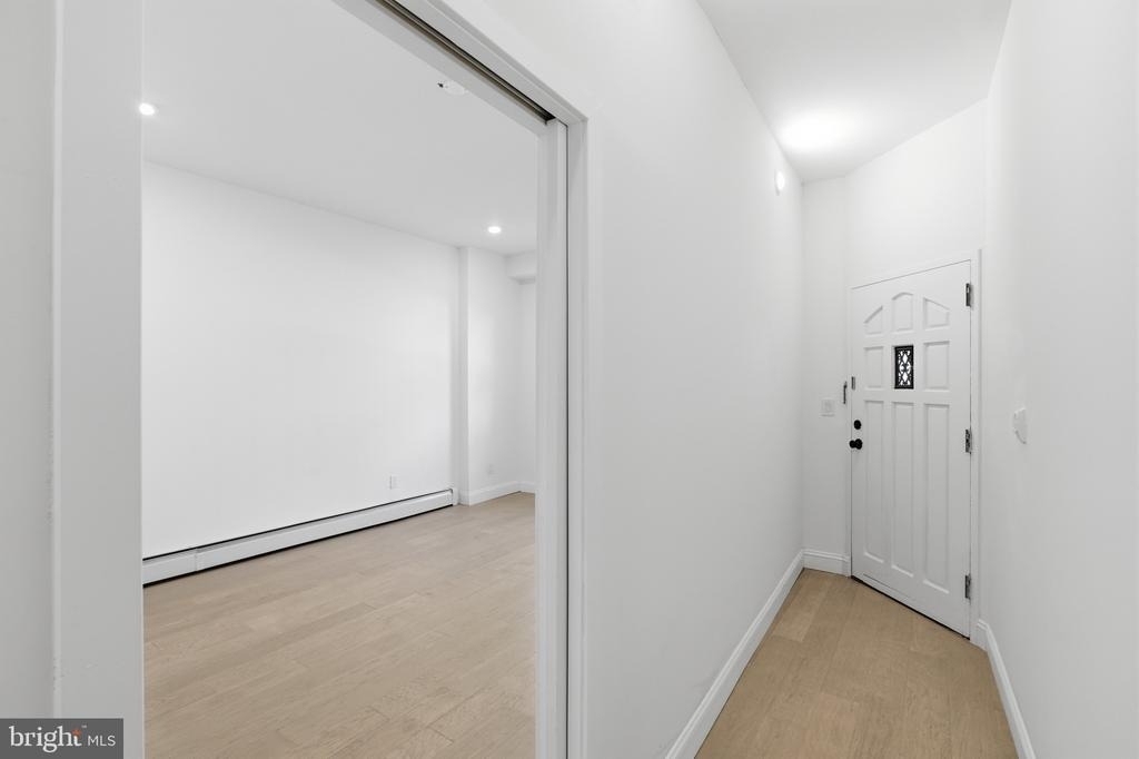 935 E Passyunk Avenue - Photo 6