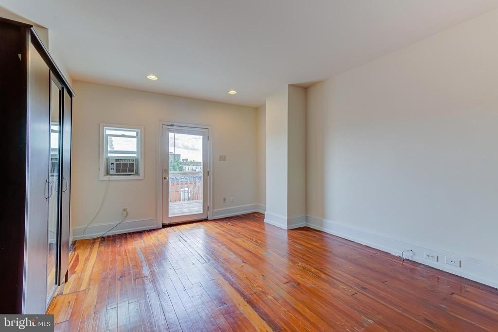 1825 S Broad Street - Photo 24