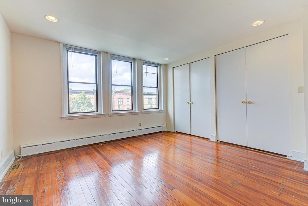 1825 S Broad Street - Photo 14