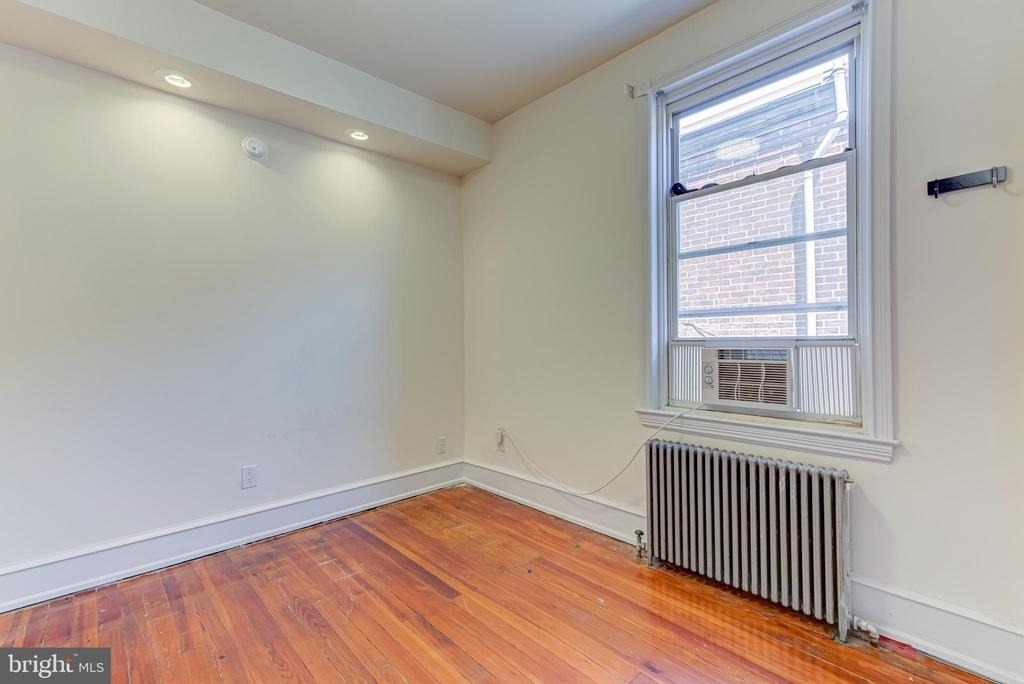 1825 S Broad Street - Photo 20