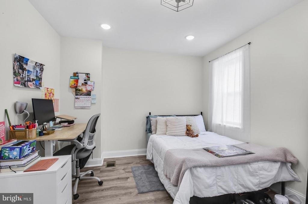 537 N 33rd Street - Photo 11