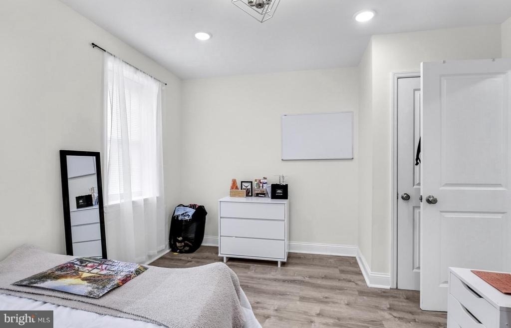 537 N 33rd Street - Photo 12