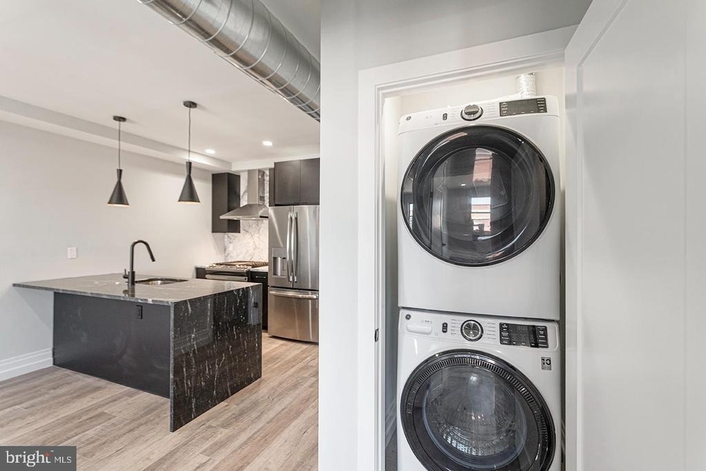 526 Brown Street - Photo 7