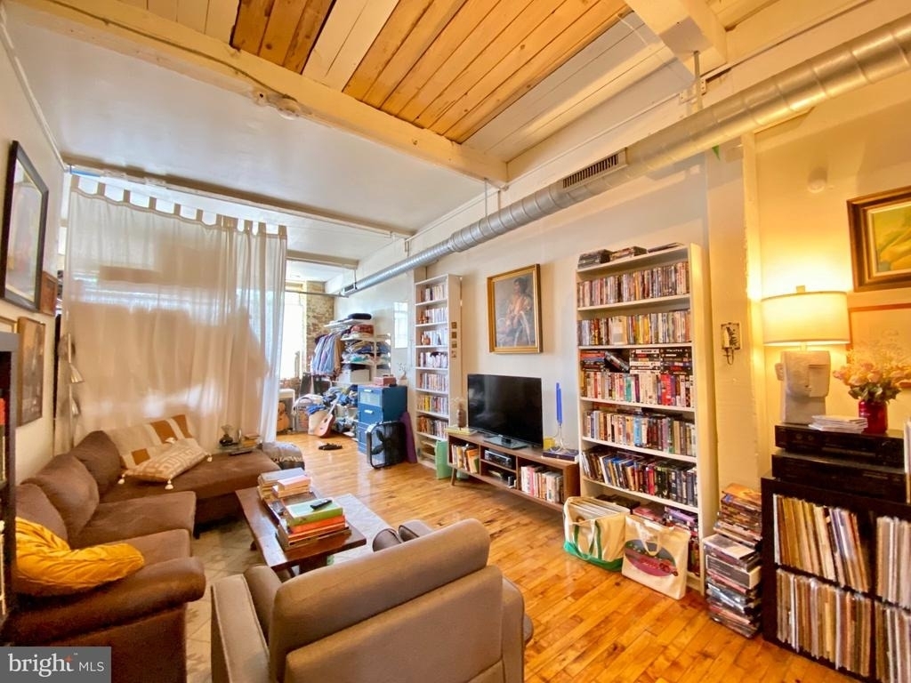 14 W Harvey Street - Photo 6