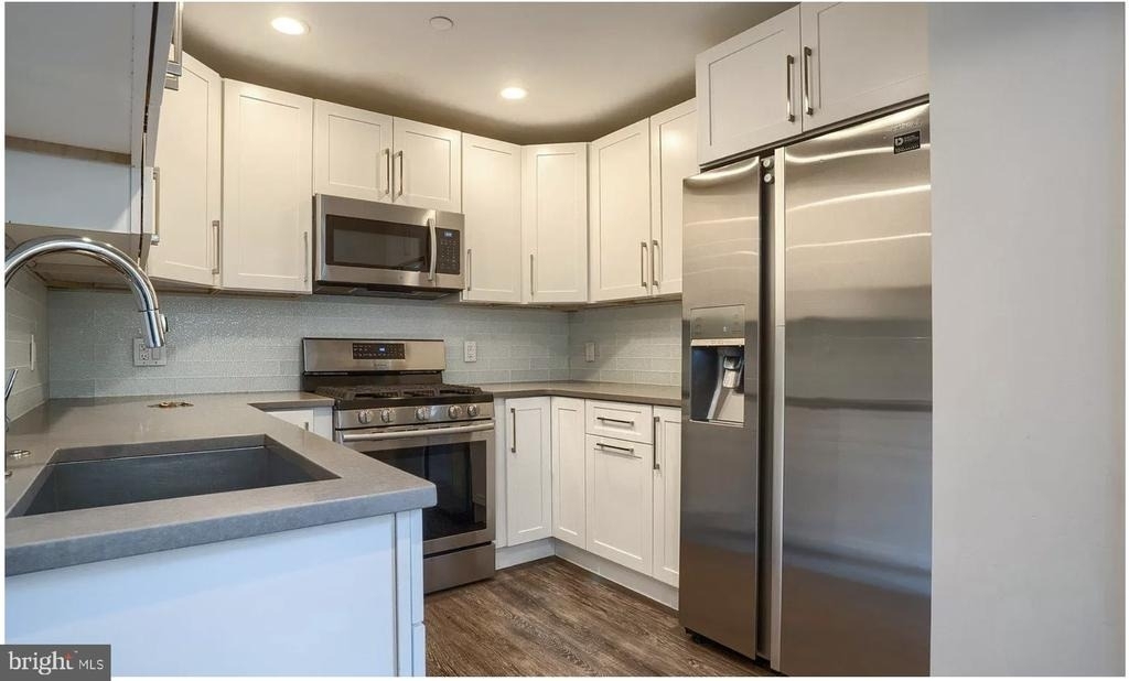 528 S 5th Street - Photo 2