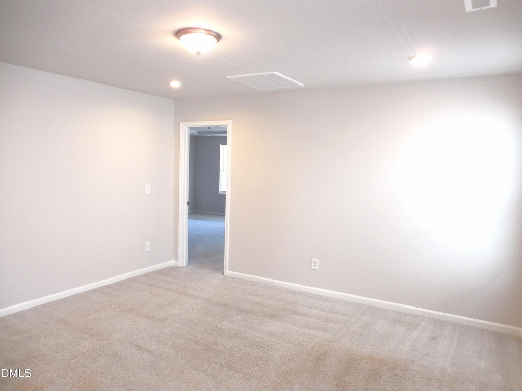 1003 Sora Way - Photo 9