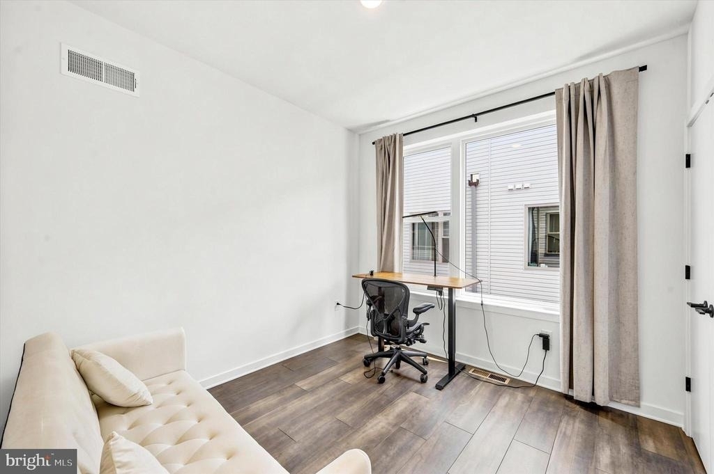 3005 Birchview Walk - Photo 13