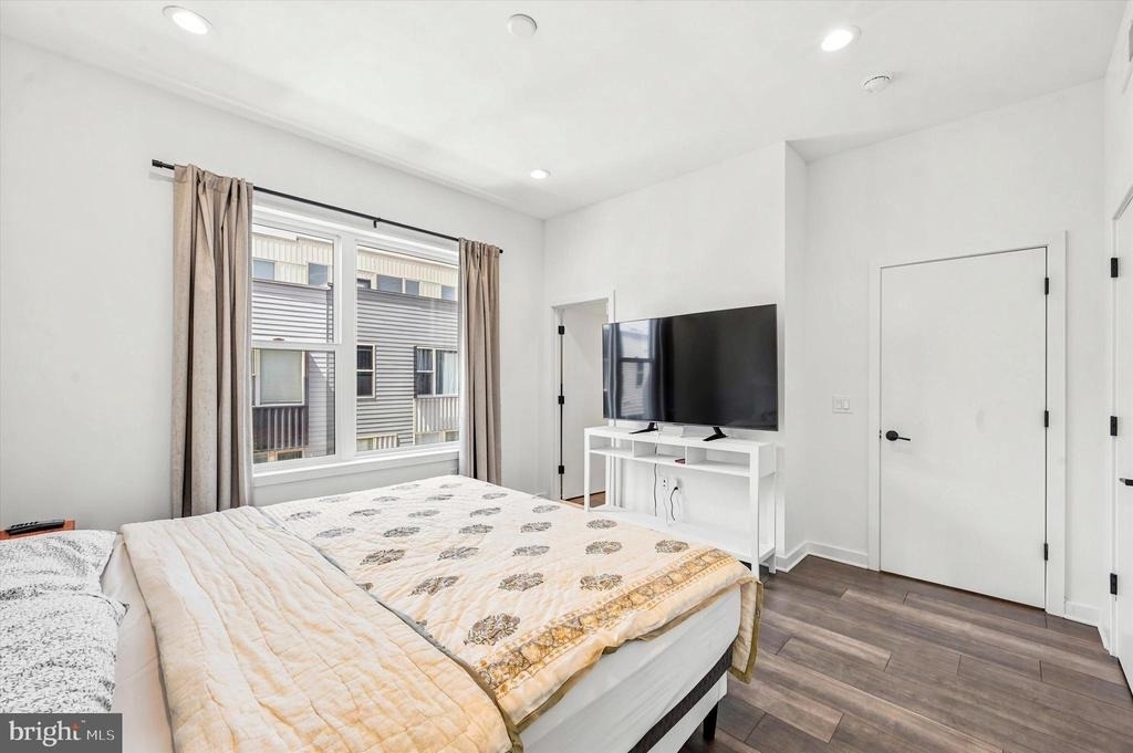 3005 Birchview Walk - Photo 18