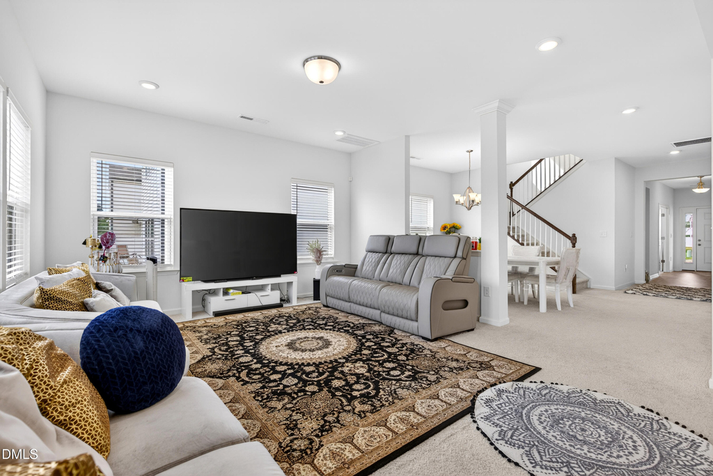 54 Horseshoe Place - Photo 9