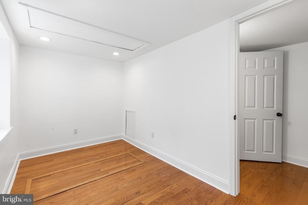 8 Bristow Place - Photo 13