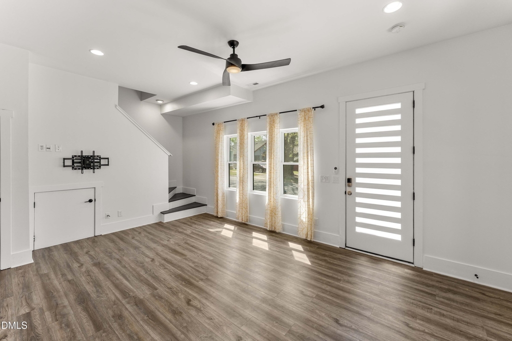 203 Nelson Street - Photo 11