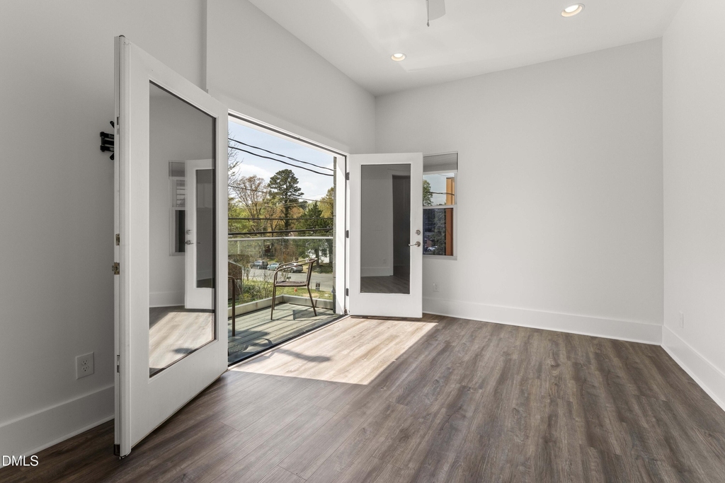 203 Nelson Street - Photo 14