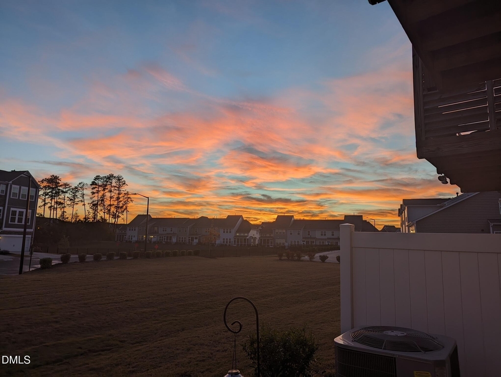 230 Marietta Way - Photo 32