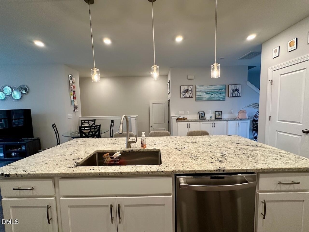 230 Marietta Way - Photo 6
